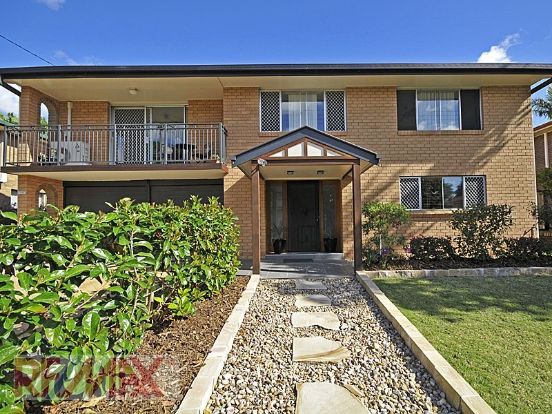 7 Strathford Ave, Albany Creek QLD 4035