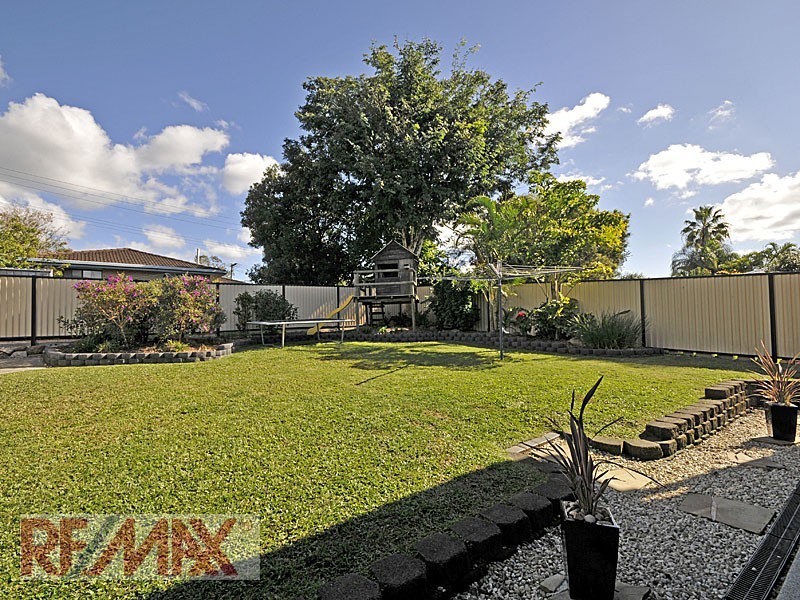 7 Strathford Ave, Albany Creek QLD 4035