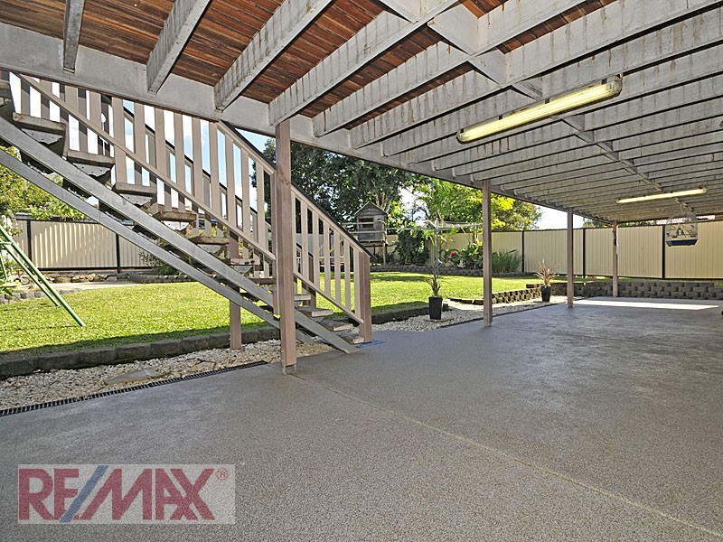 7 Strathford Ave, Albany Creek QLD 4035