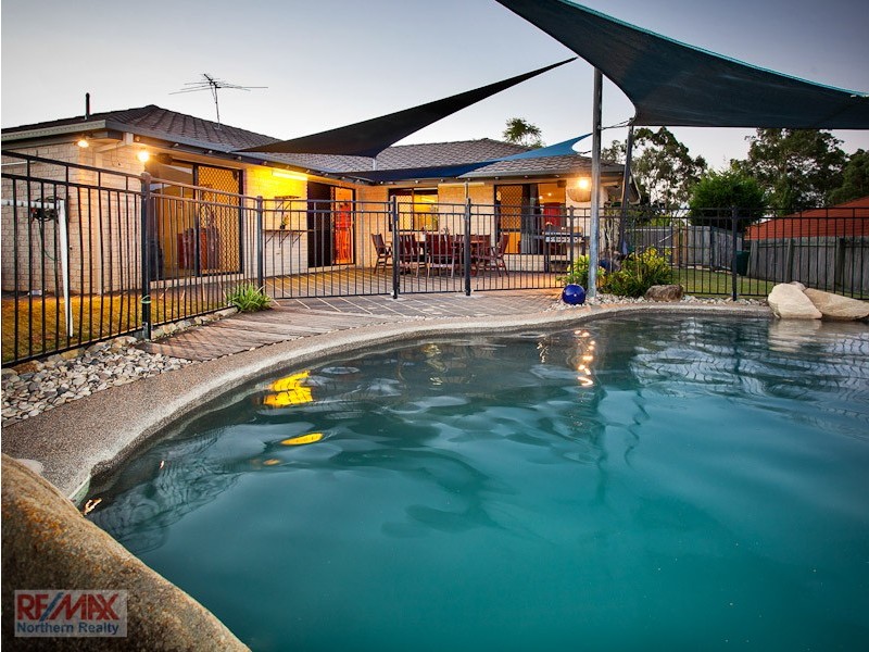 23 Hayward Ave, Cashmere QLD 4500
