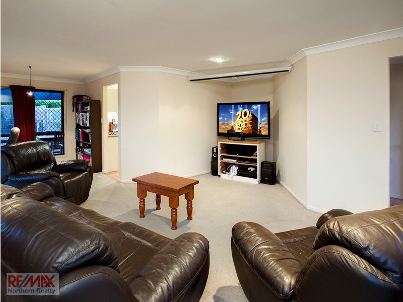 23 Hayward Ave, Cashmere QLD 4500
