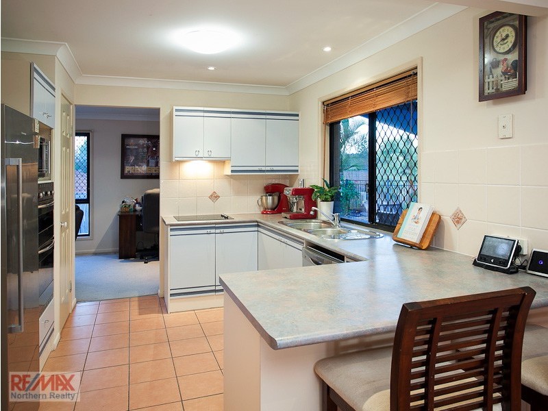 23 Hayward Ave, Cashmere QLD 4500