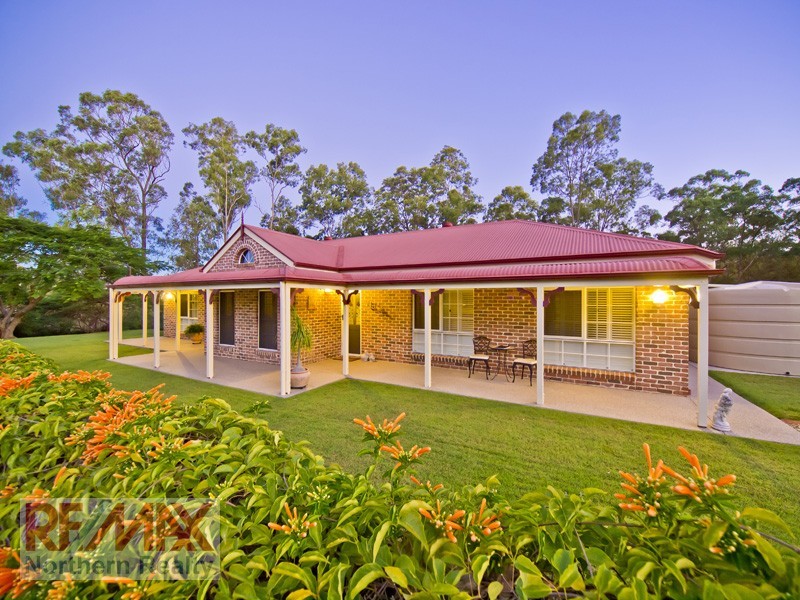 3 Bellbird Ct, Warner QLD 4500