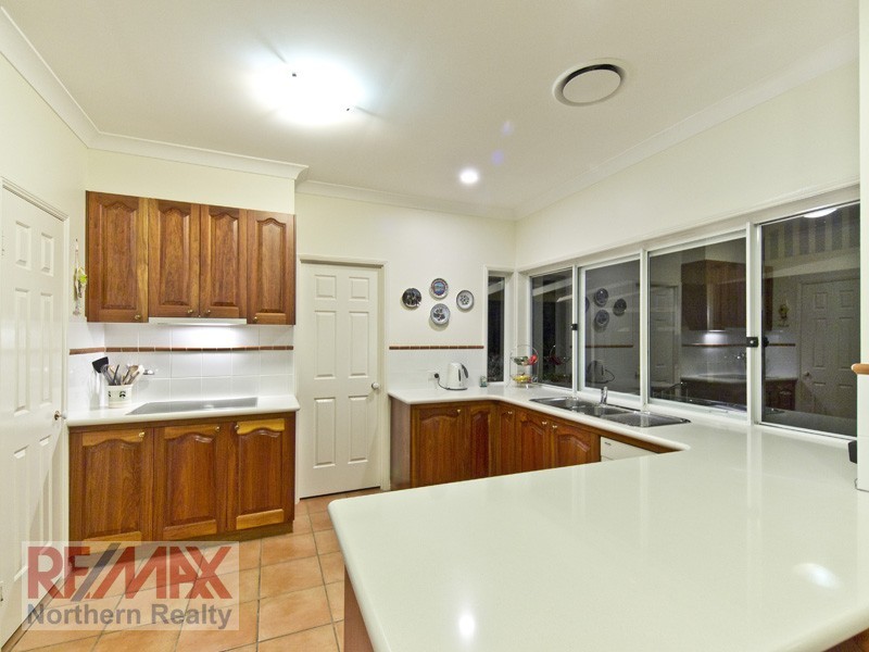3 Bellbird Ct, Warner QLD 4500