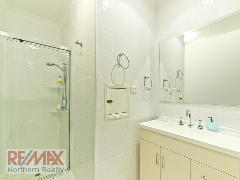 3 Bellbird Ct, Warner QLD 4500