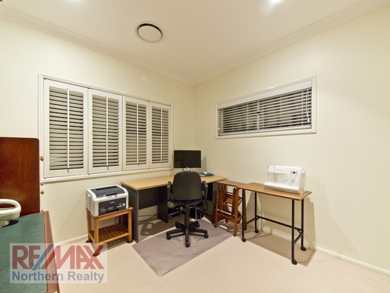 3 Bellbird Ct, Warner QLD 4500