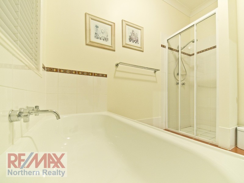 3 Bellbird Ct, Warner QLD 4500