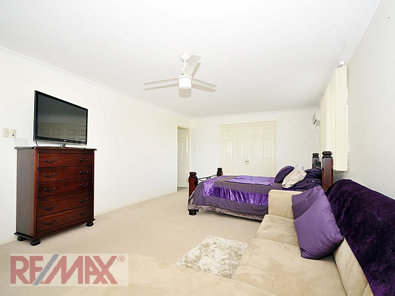 1 Mabella Court, Eatons Hill QLD 4037