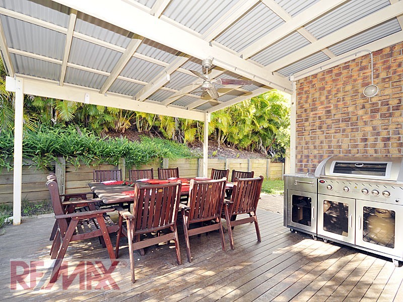 1 Mabella Court, Eatons Hill QLD 4037