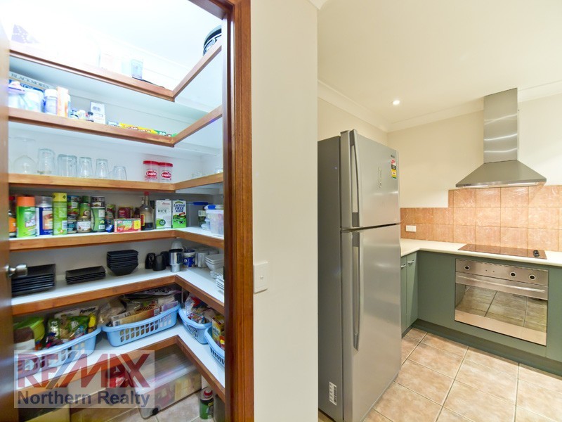 20 Sunblest Court, Eatons Hill QLD 4037