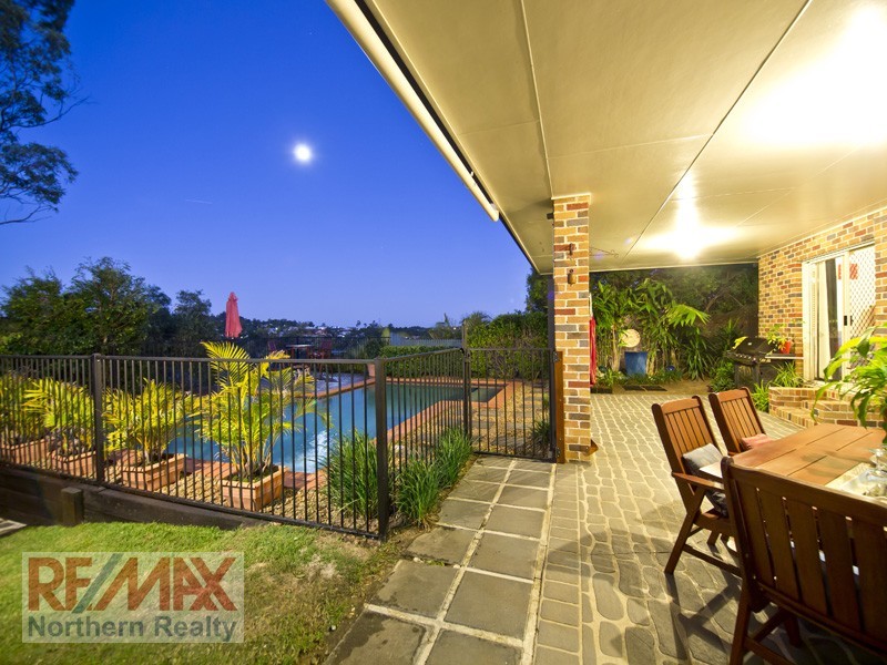 3 Fairy Place, Eatons Hill QLD 4037