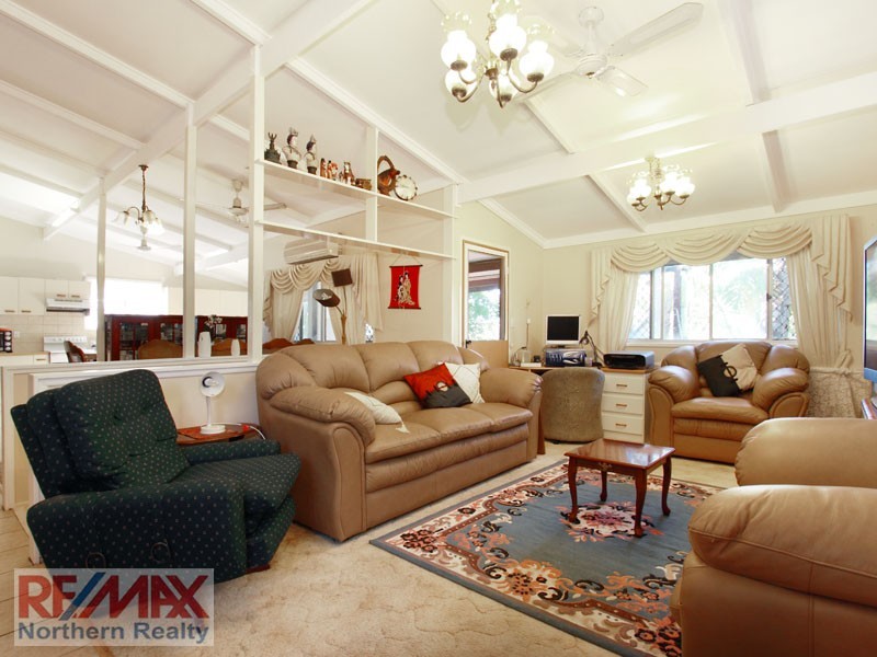 46 View Crescent, Arana Hills QLD 4054