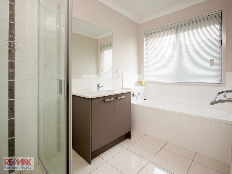 47 MONDIAL DRIVE, Warner QLD 4500