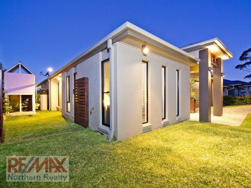 43 Bunya Crossing Dve, Eatons Hill QLD 4037