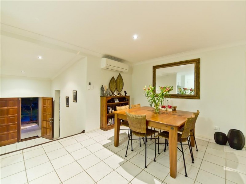 158 Saraband Dr, Eatons Hill QLD 4037