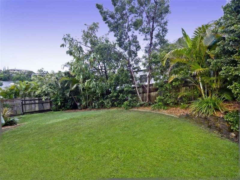 158 Saraband Dr, Eatons Hill QLD 4037