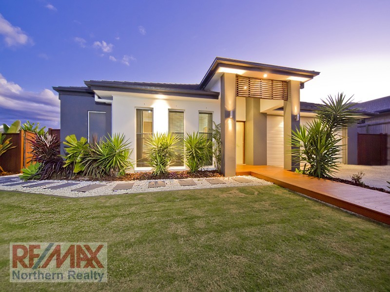 8 Carrybridge Ct, Warner QLD 4500