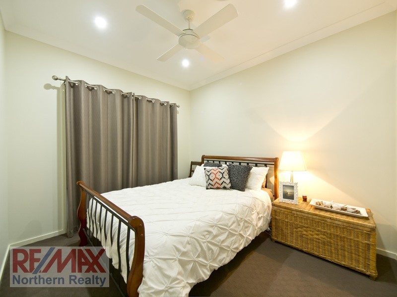 8 Carrybridge Ct, Warner QLD 4500