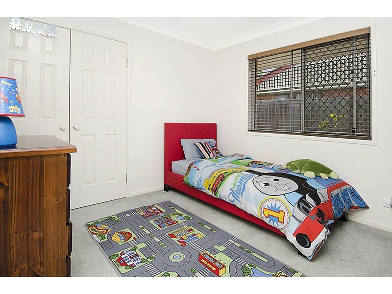 17 Power Place, Bridgeman Downs QLD 4035