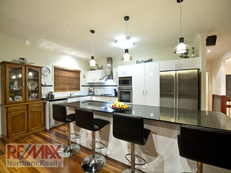 9 Jubilee Court, Eatons Hill QLD 4037