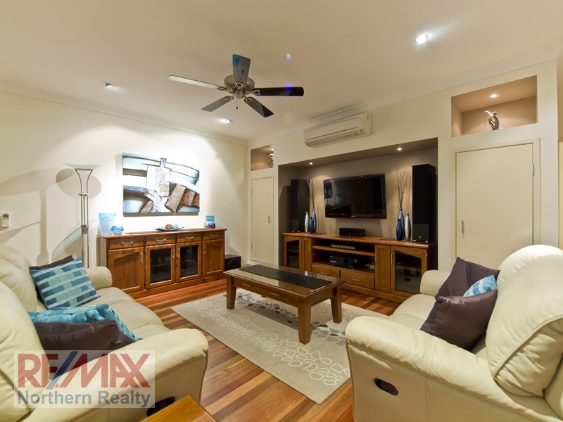 9 Jubilee Court, Eatons Hill QLD 4037