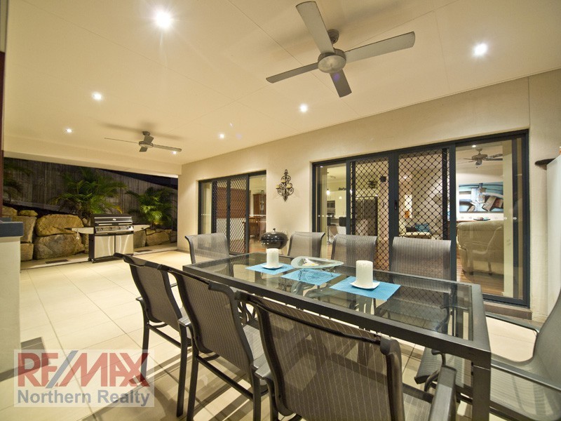 9 Jubilee Court, Eatons Hill QLD 4037