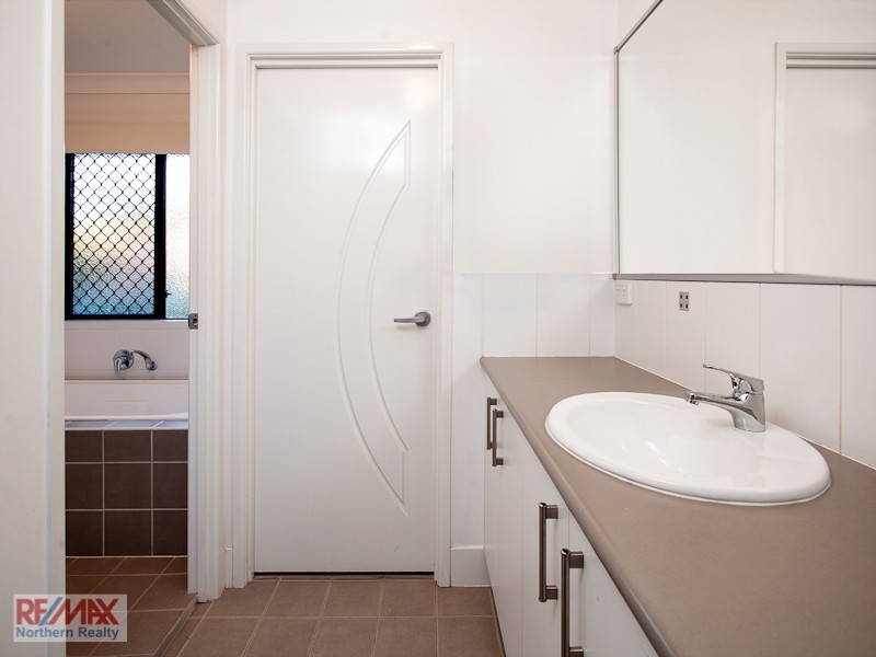 25 Lacewood Circuit, Warner QLD 4500