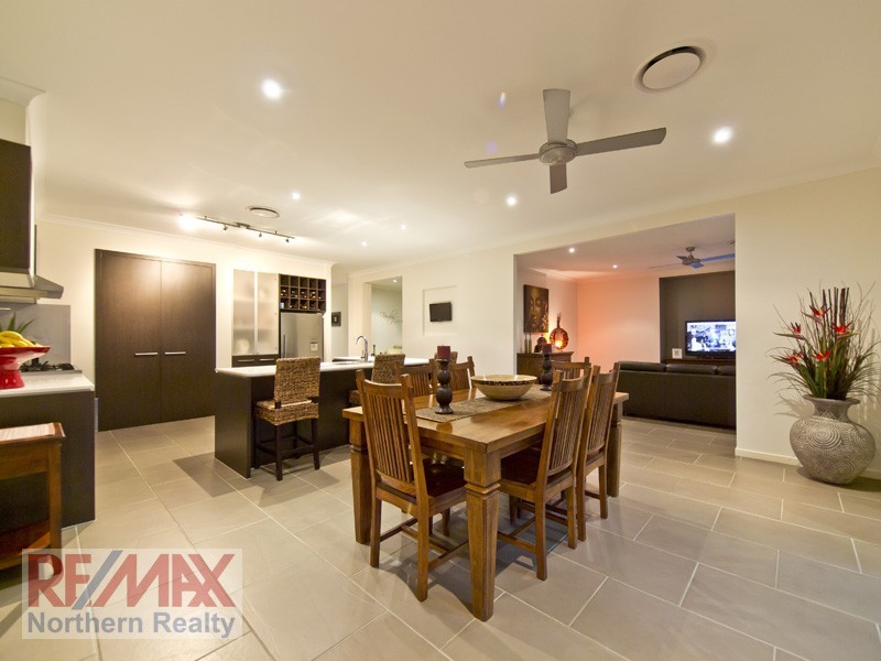 2 REACH PLACE, Eatons Hill QLD 4037