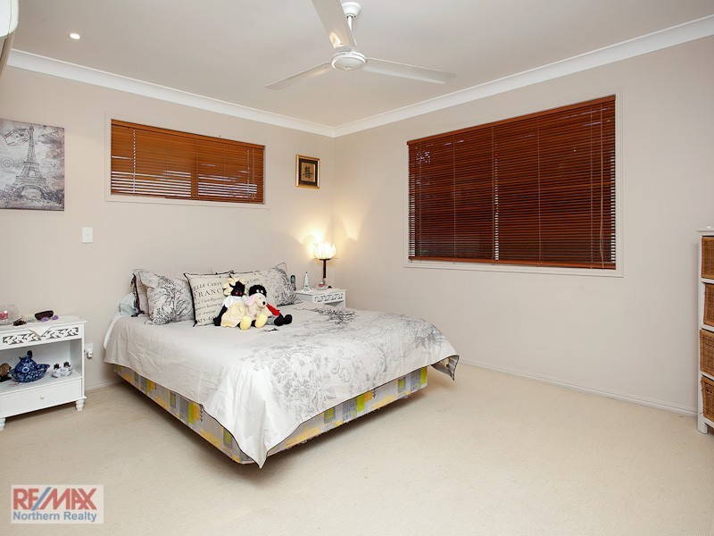 16 Mindi Court, Cashmere QLD 4500