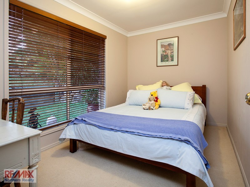 16 Mindi Court, Cashmere QLD 4500