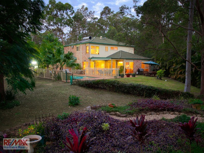 10 Spotted Gum Lane, Cashmere QLD 4500