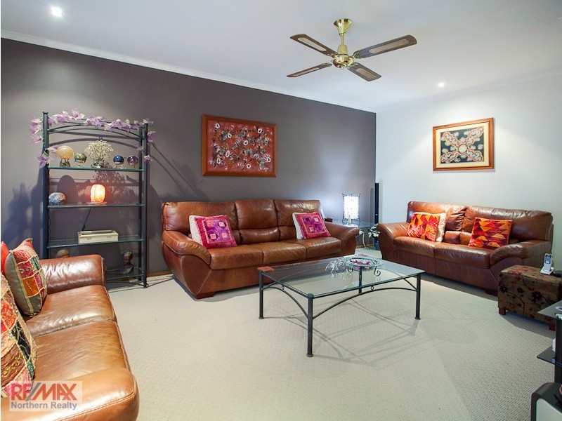 10 Spotted Gum Lane, Cashmere QLD 4500