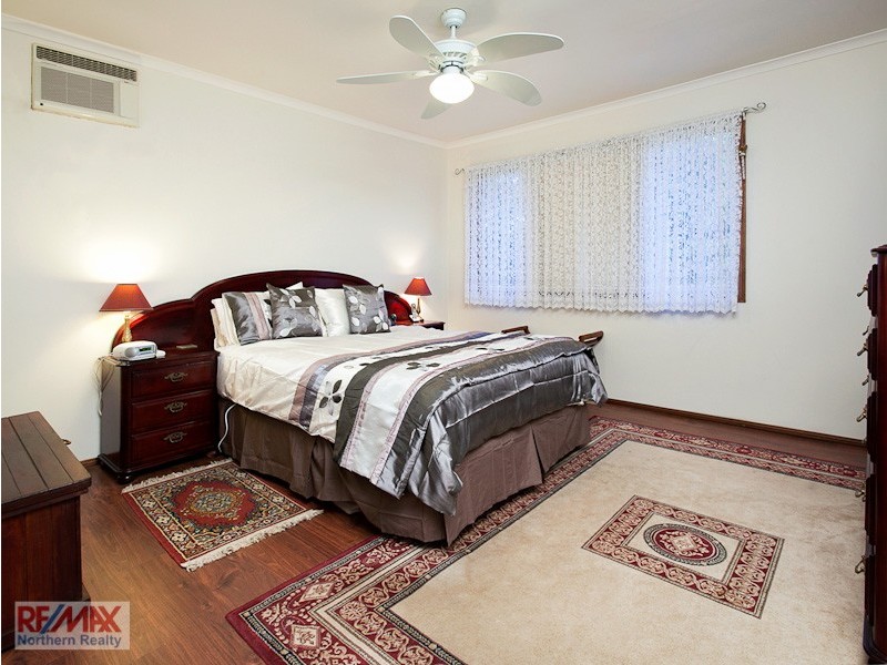 10 Spotted Gum Lane, Cashmere QLD 4500