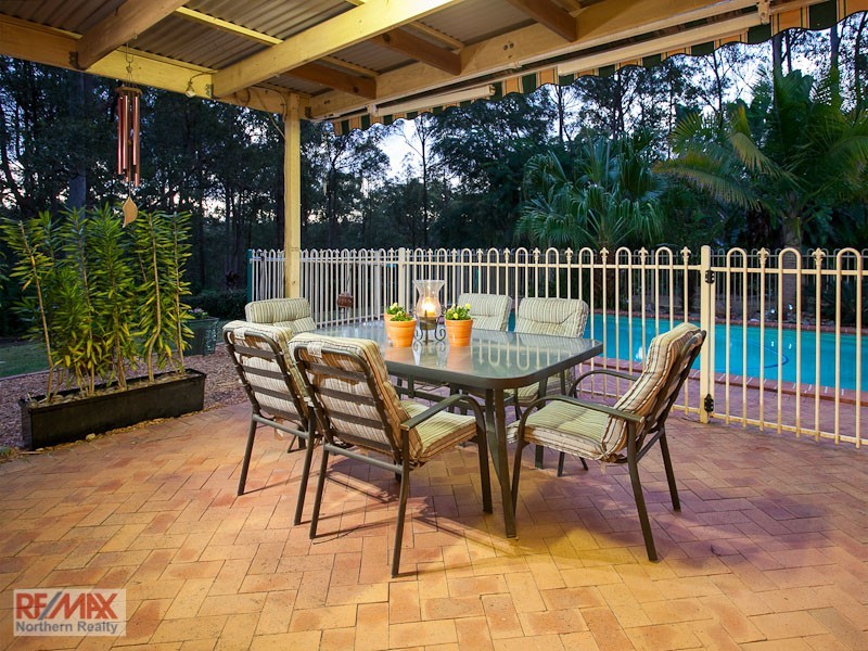 10 Spotted Gum Lane, Cashmere QLD 4500