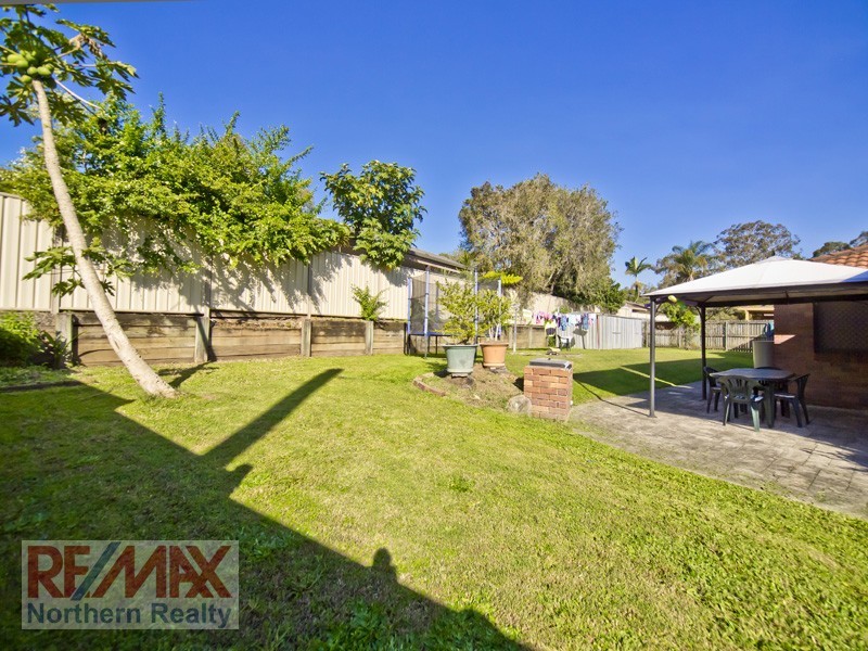 102 Faheys Road West, Albany Creek QLD 4035