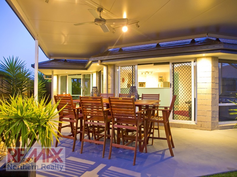 6 Carrybridge Ct, Warner QLD 4500