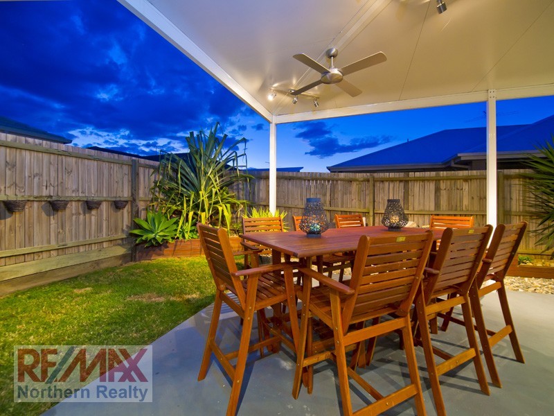 6 Carrybridge Ct, Warner QLD 4500