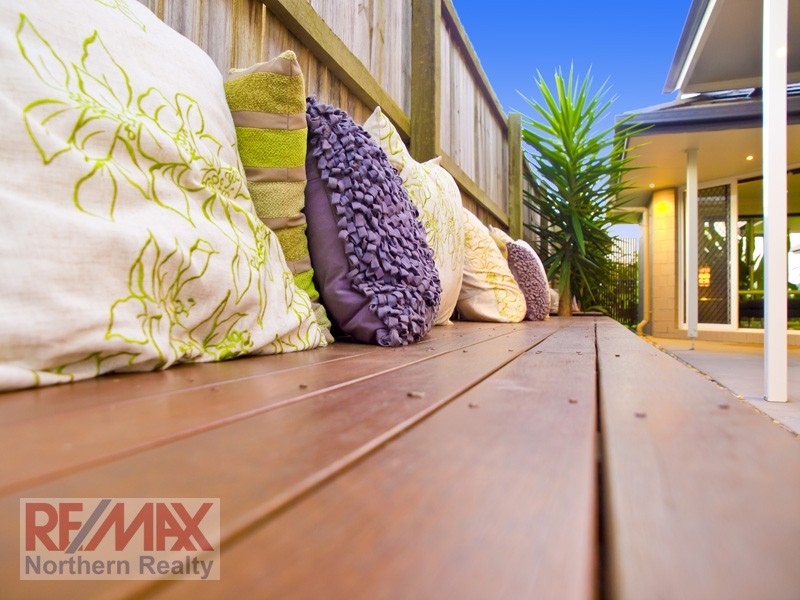 6 Carrybridge Ct, Warner QLD 4500