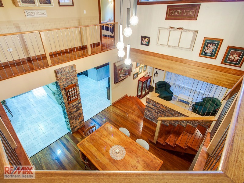 40 Leatherwood Drive, Arana Hills QLD 4054