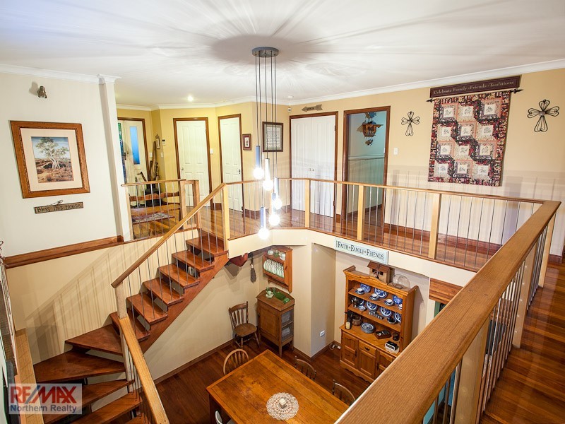 40 Leatherwood Drive, Arana Hills QLD 4054