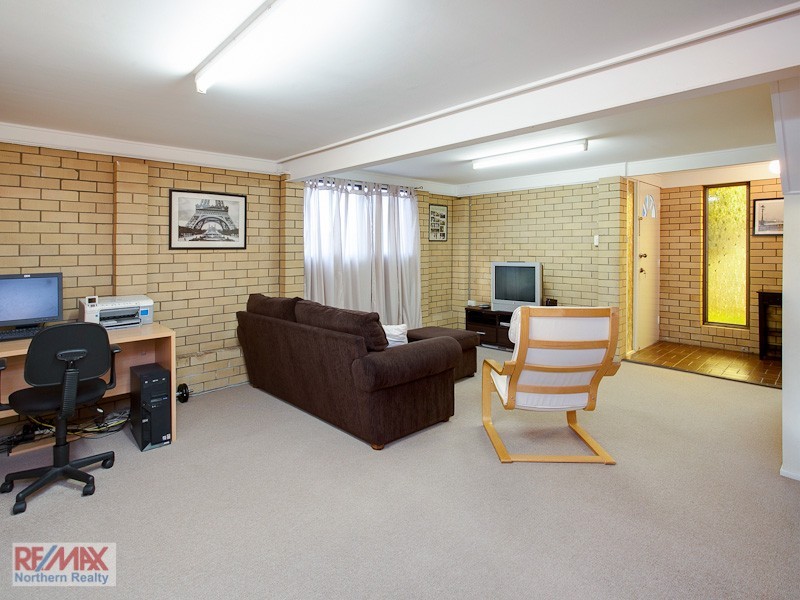 53 Windrest Street, Strathpine QLD 4500