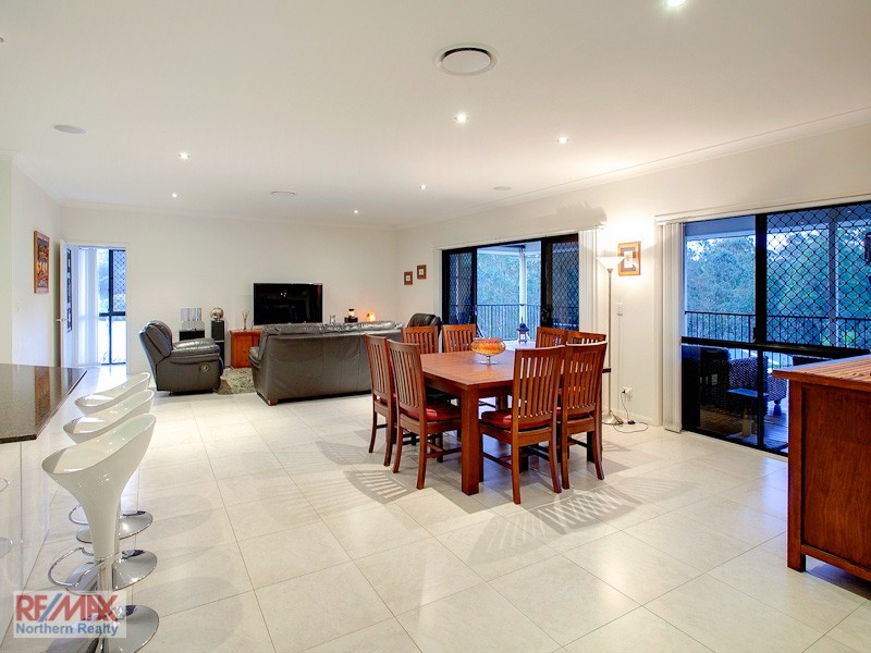 129 Corvus Drive, Cashmere QLD 4500