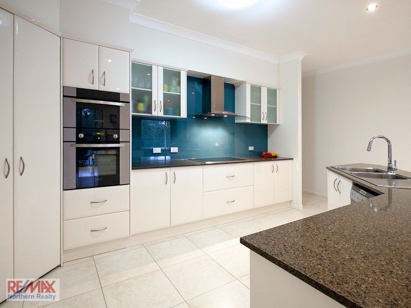 129 Corvus Drive, Cashmere QLD 4500