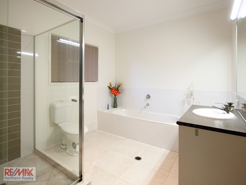 129 Corvus Drive, Cashmere QLD 4500