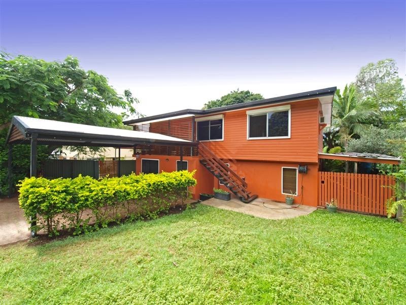 20 Waratah Street, Albany Creek QLD 4035