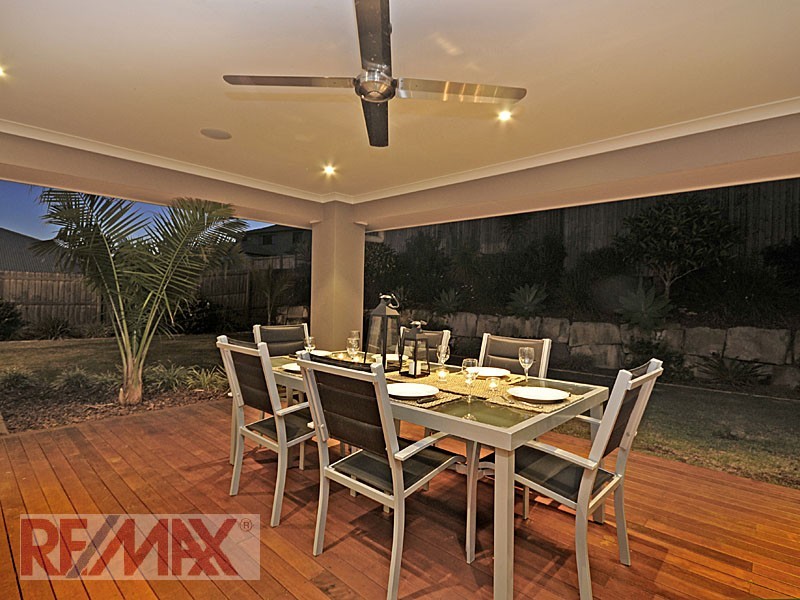 21 Brigadoon Cres, Eatons Hill QLD 4037