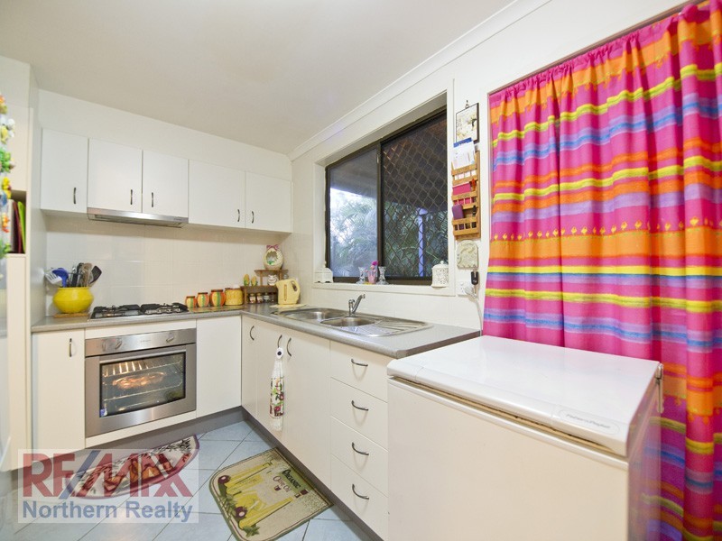 27 Coorabin St, Strathpine QLD 4500