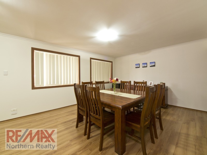 32 PARTON STREET, Stafford Heights QLD 4053