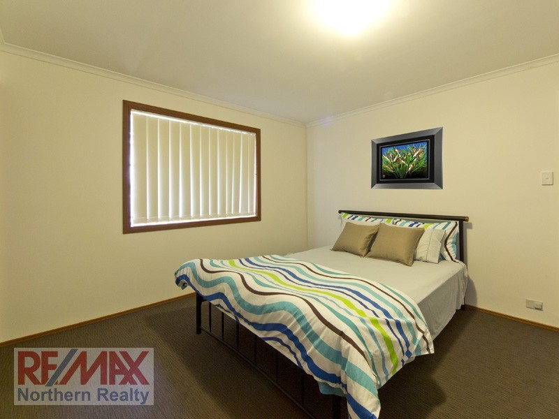 32 PARTON STREET, Stafford Heights QLD 4053