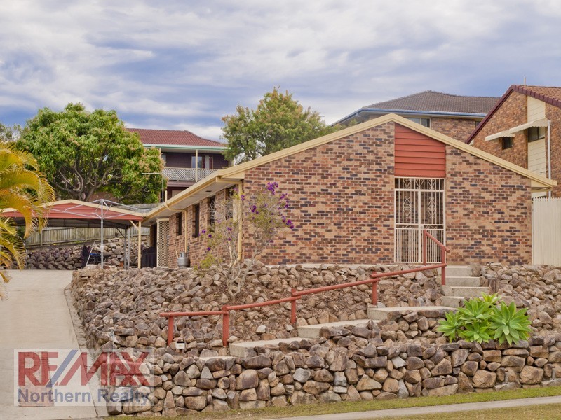 32 PARTON STREET, Stafford Heights QLD 4053